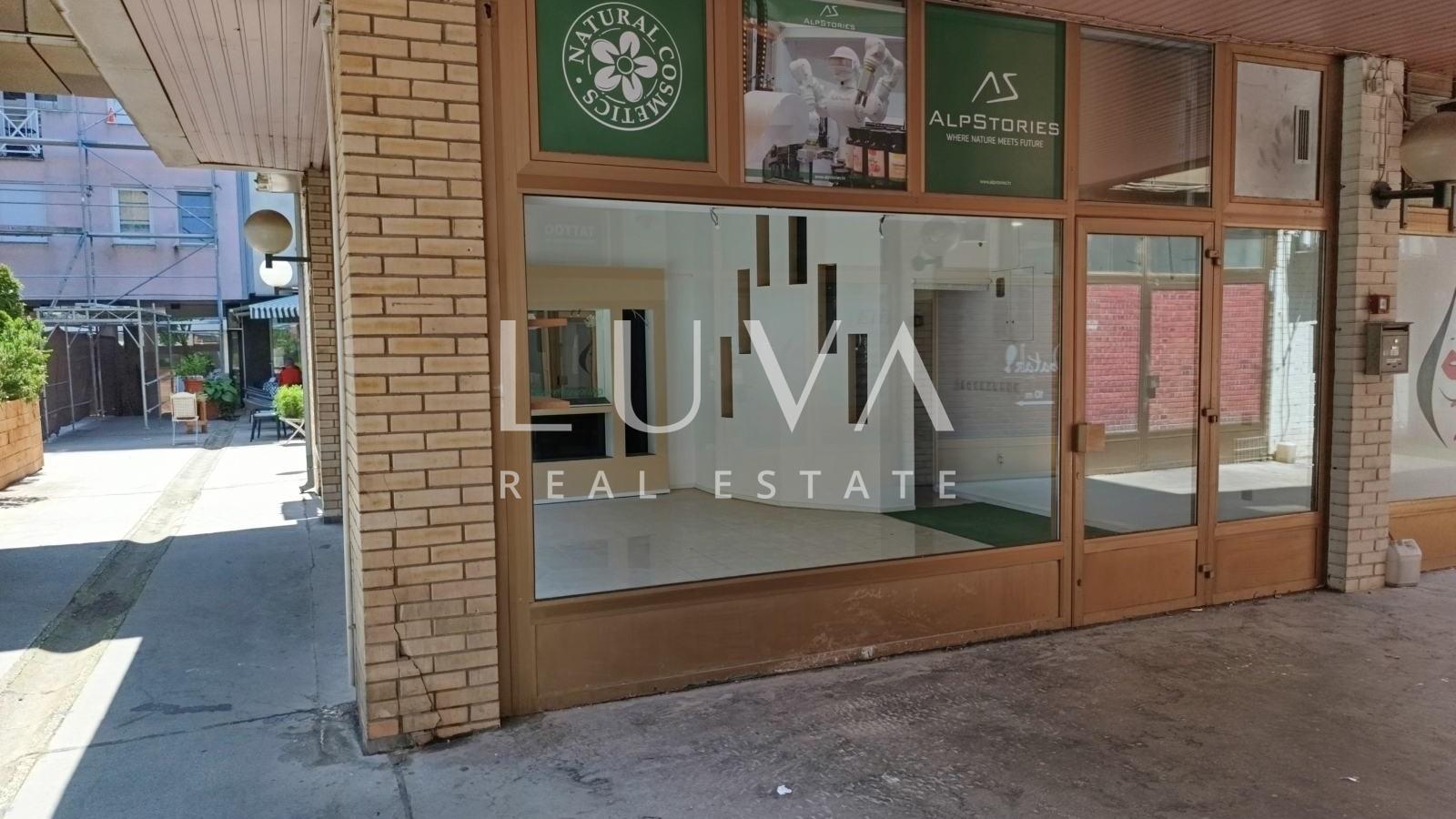 Zagreb, Kvaternikov Square, commercial space 34 m², for rent