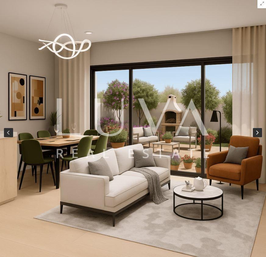 Apartment in Kaštel Stari, 3-bedroom unit, 140 m² garden + parking space in a new residential building