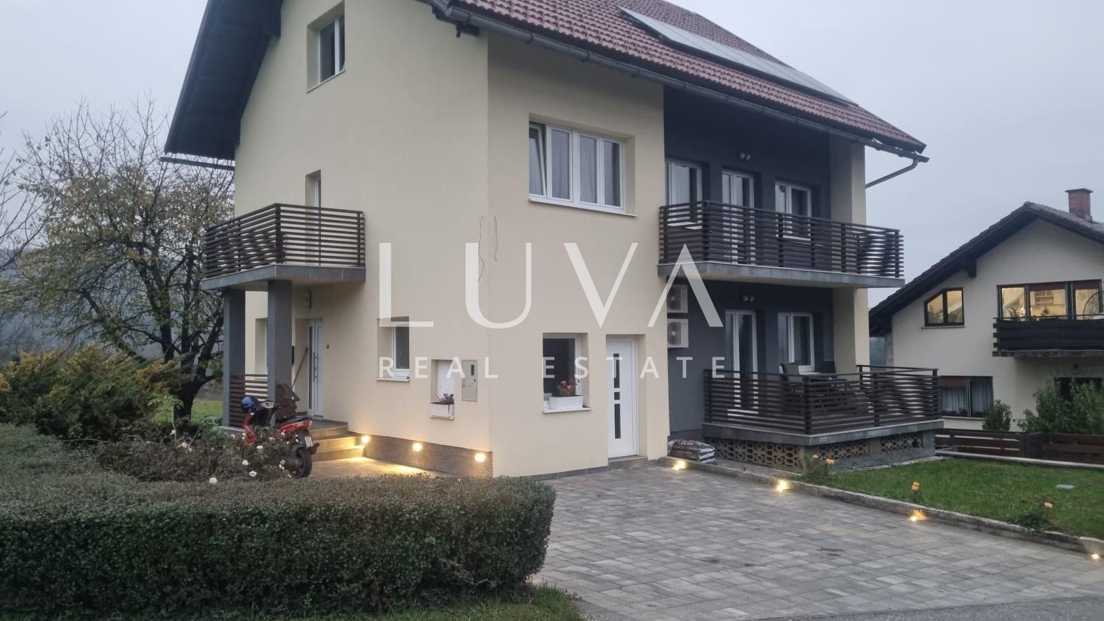 Vrbovsko, Spacious 200 m² House for Sale