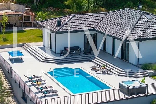 Imotski, moderna kuća s bazenom i panoramskim pogledom na prodaju, 165 m2