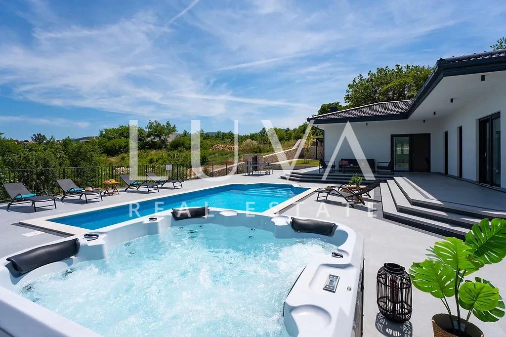 Imotski, moderna kuća s bazenom i panoramskim pogledom na prodaju, 165 m2