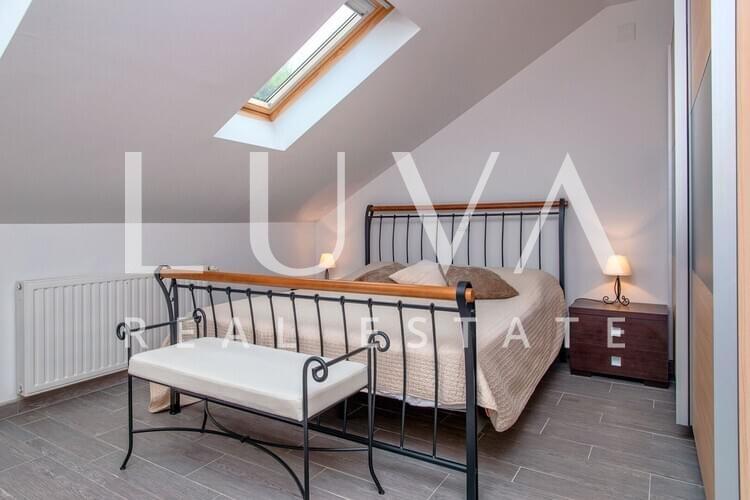 Hvar, Brusje, luksuzna vila s bazenom i pogledom na more na prodaju