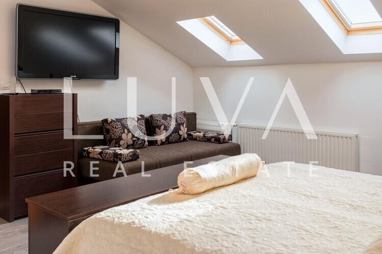 Hvar, Brusje, luksuzna vila s bazenom i pogledom na more na prodaju