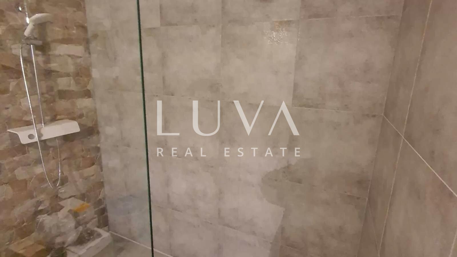 Kutina, luxury house for sale, investment opportunity for tourism