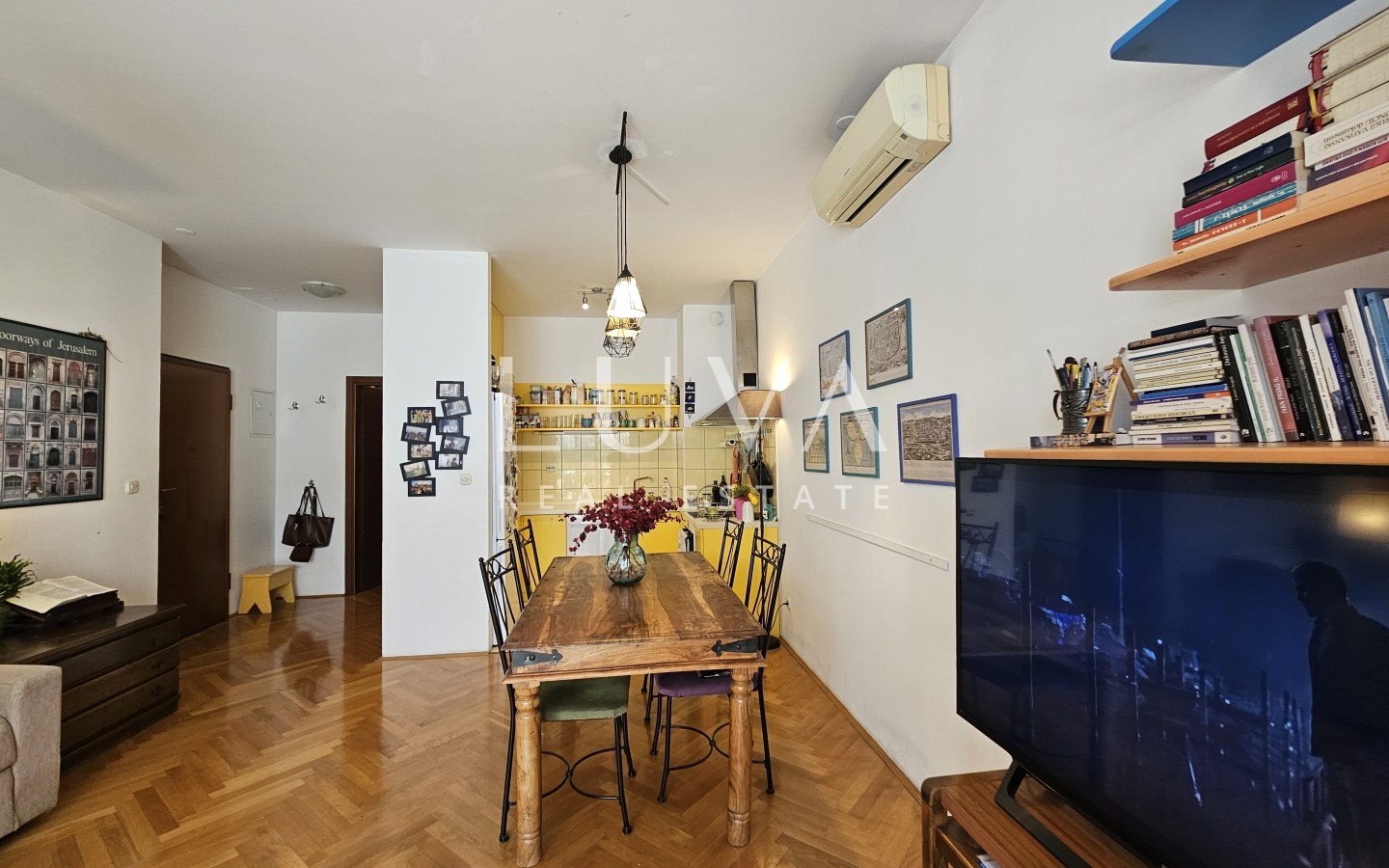 Žnjan, geräumige 3-zimmer-wohnung mit 81 m², terrasse und garage zu verkaufen