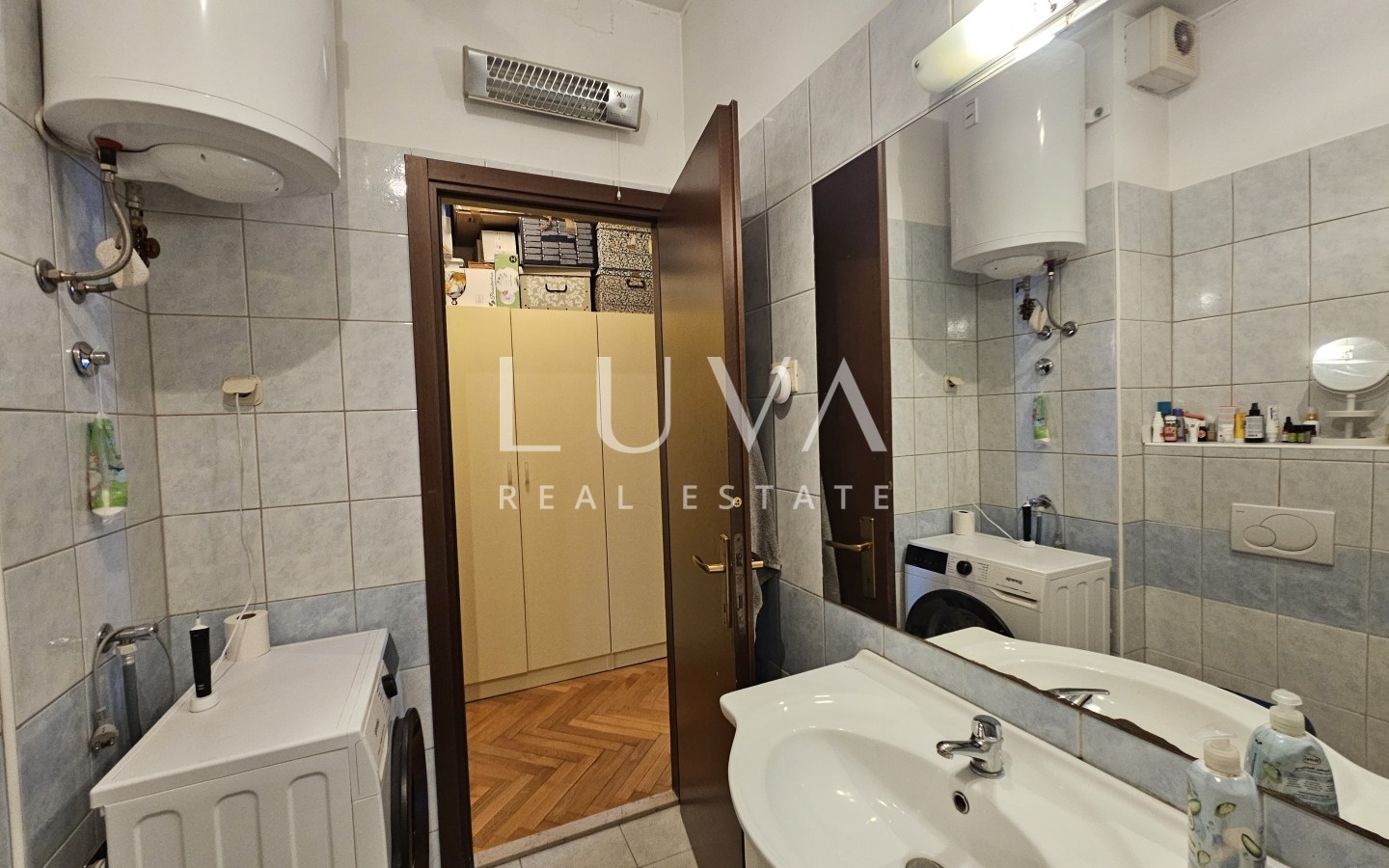 Žnjan, spacious 3-bedroom apartment, 81 m², terrace and garage for sale