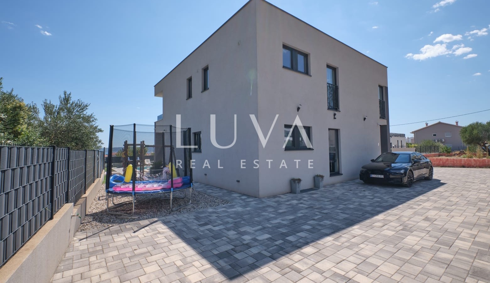 Kaštel Stari, 324 m² Villa with Pool and Sea View for Sale