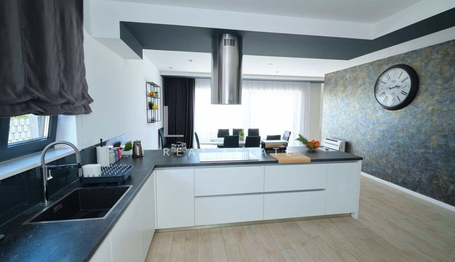 Kaštel Stari, 324 m² Villa with Pool and Sea View for Sale