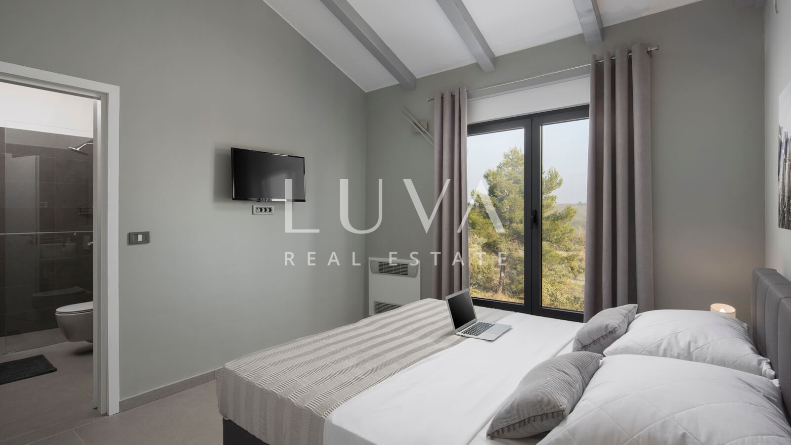 Istria, Vodnjan, luxury villa with pool for sale
