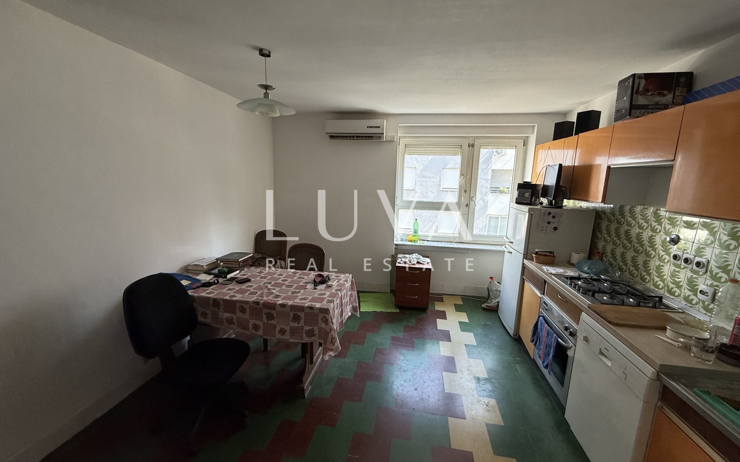 Zagreb, Donji grad, 2 bedrooms apartment in a good location, NKP 65.75 m²