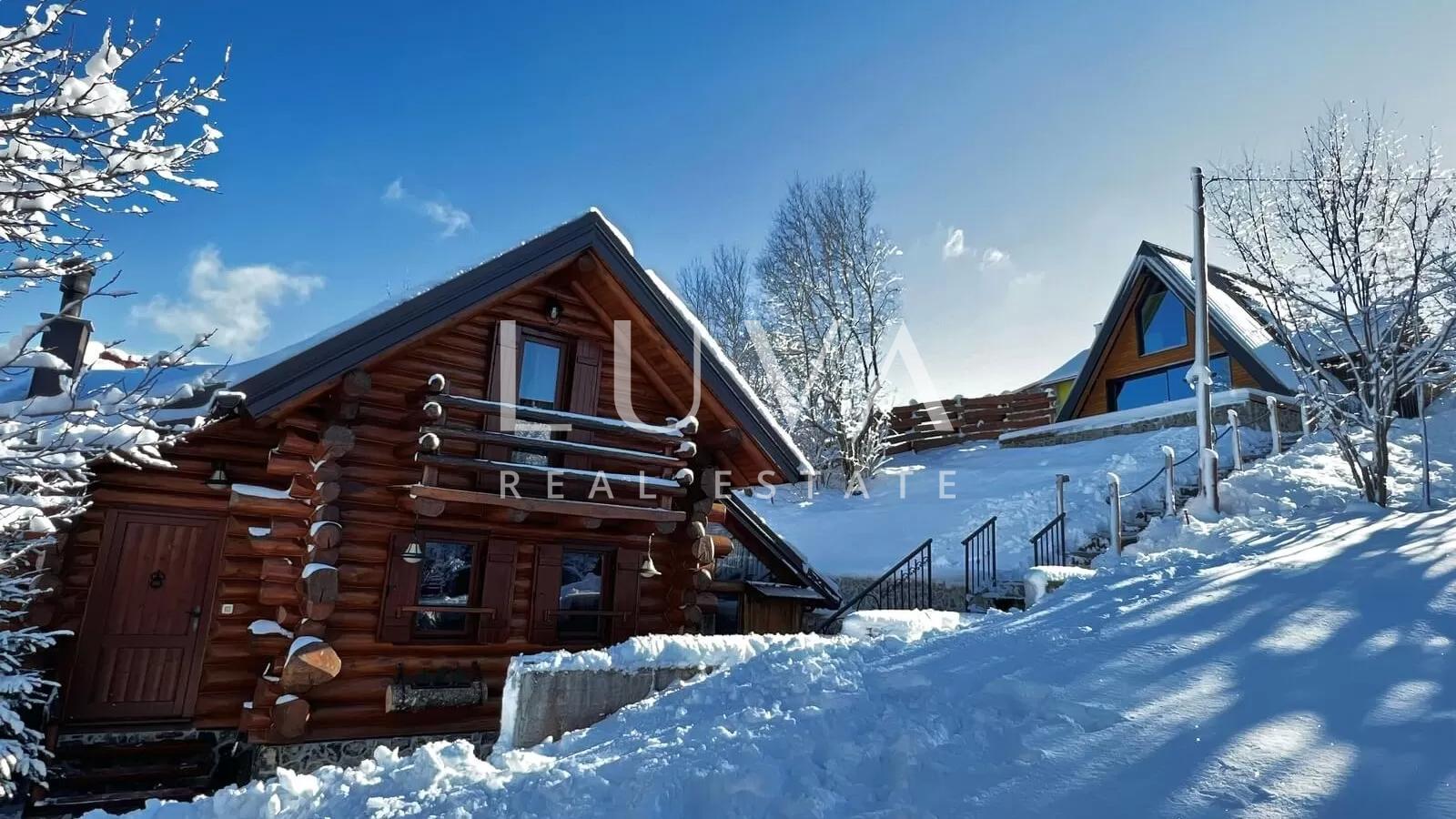 Kupjak, Gorski Kotar, Haus mit Pool und wunderschönem Ausblick zu verkaufen