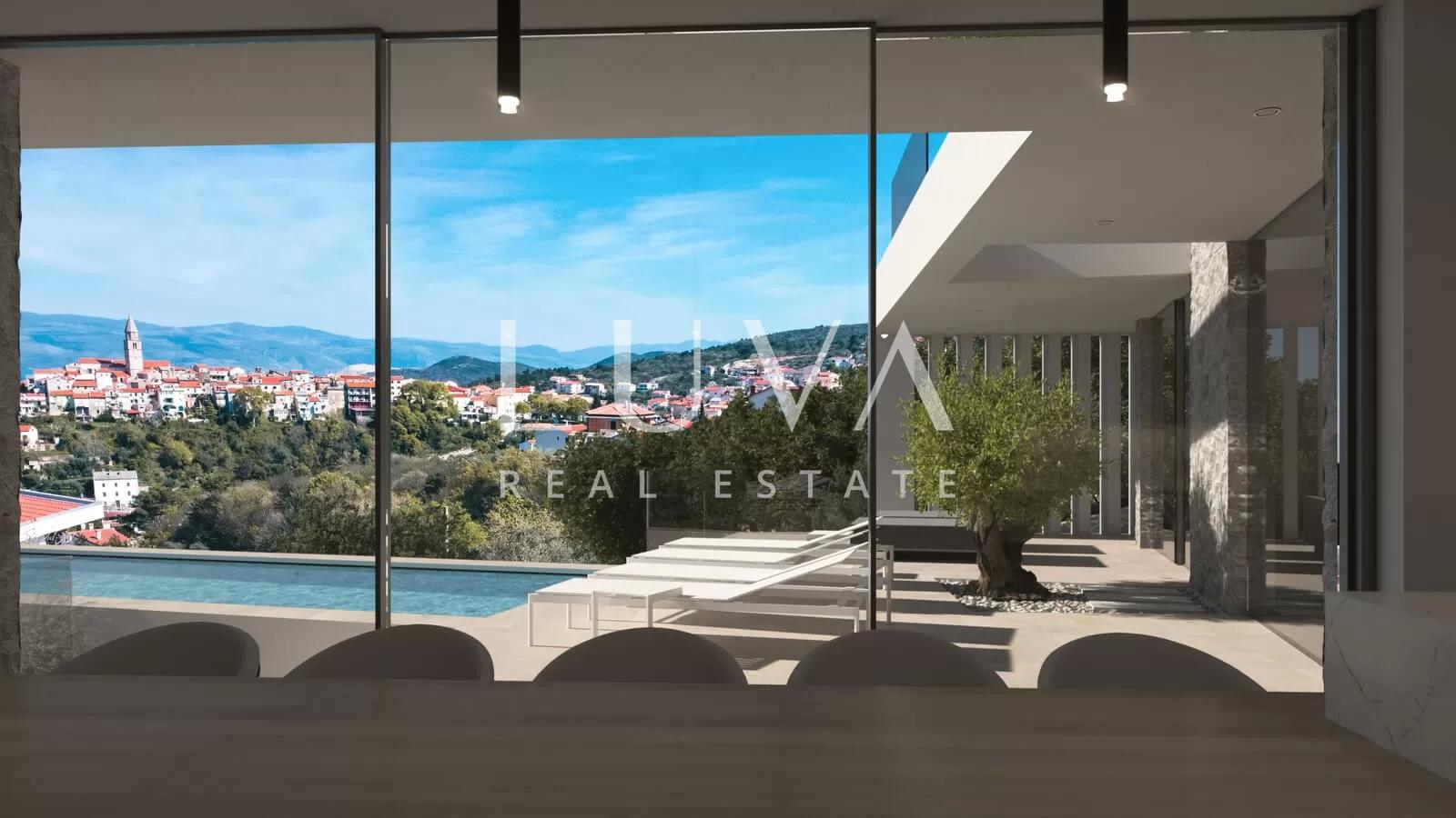 Vrbnik, Krk: Zemljište s gotovim projektom gradnje luksuzne vile na prodaju
