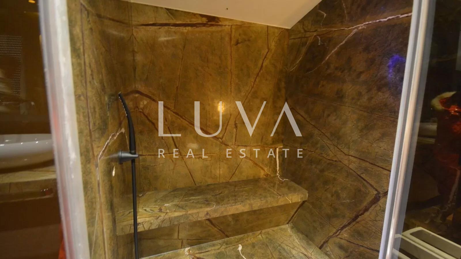 Zagreb, Radnička cesta, luxuriöses Penthouse 368 m² netto zu verkaufen