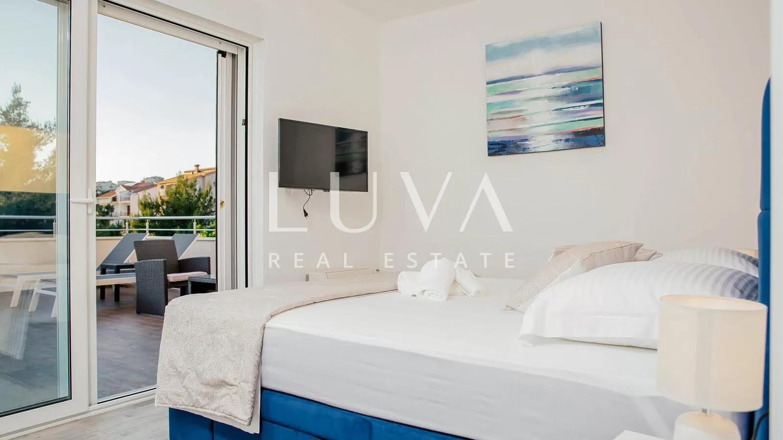 Podstrana, Split, luxuriöses Haus mit Pool zur Miete