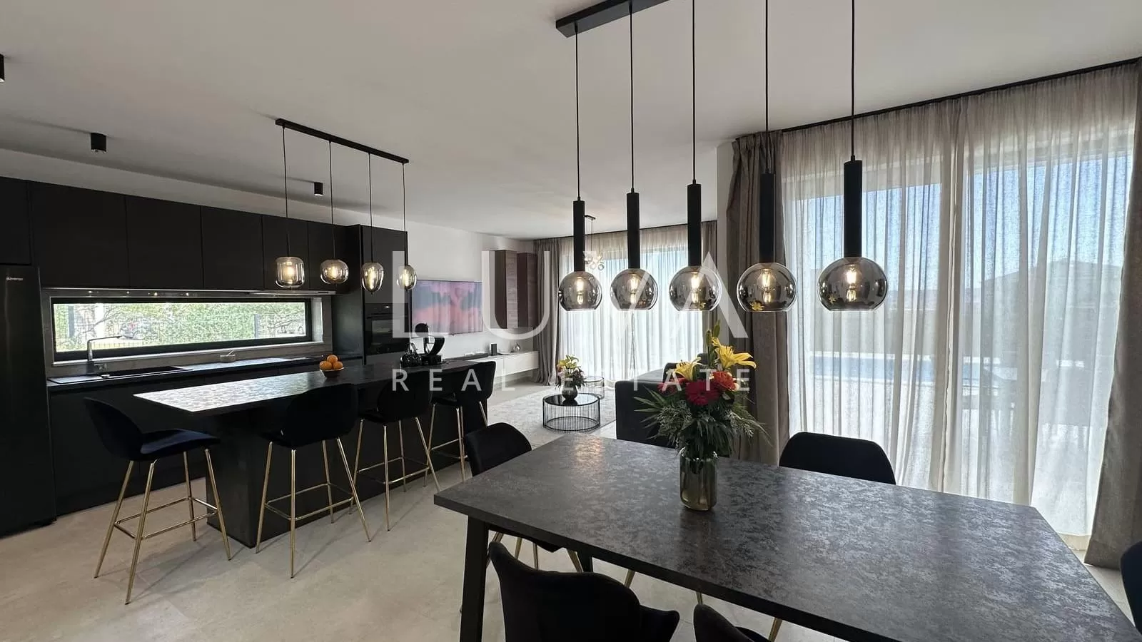 Kaštel Stari, Split, modern luxury house with a pool for sale