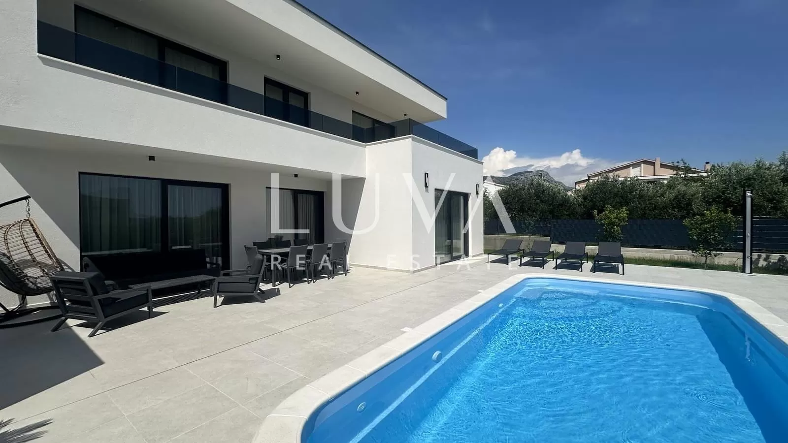 Kaštel Stari, Split, modern luxury house with a pool for sale