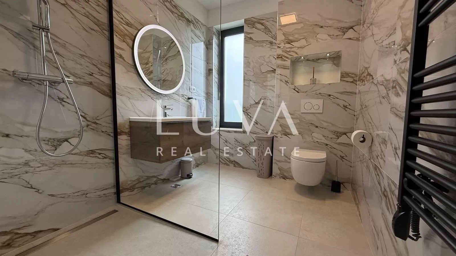 Kaštel Stari, Split, modern luxury house with a pool for sale