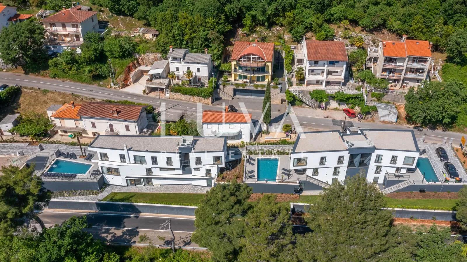Mošćenička Draga, luksuzna vila s bazenom na prodaju