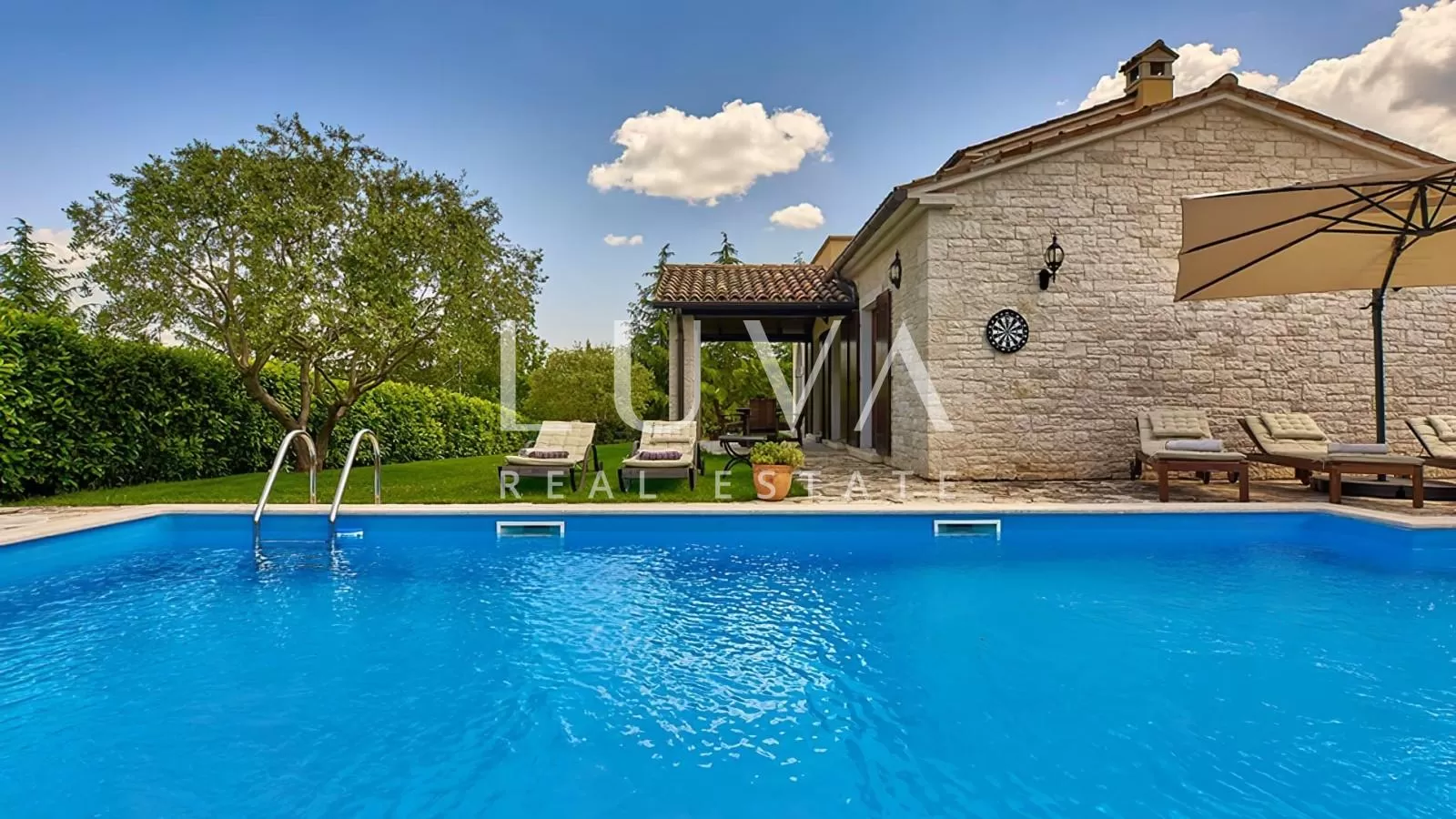Karojba, Motovun, Istria, stone house with pool for sale