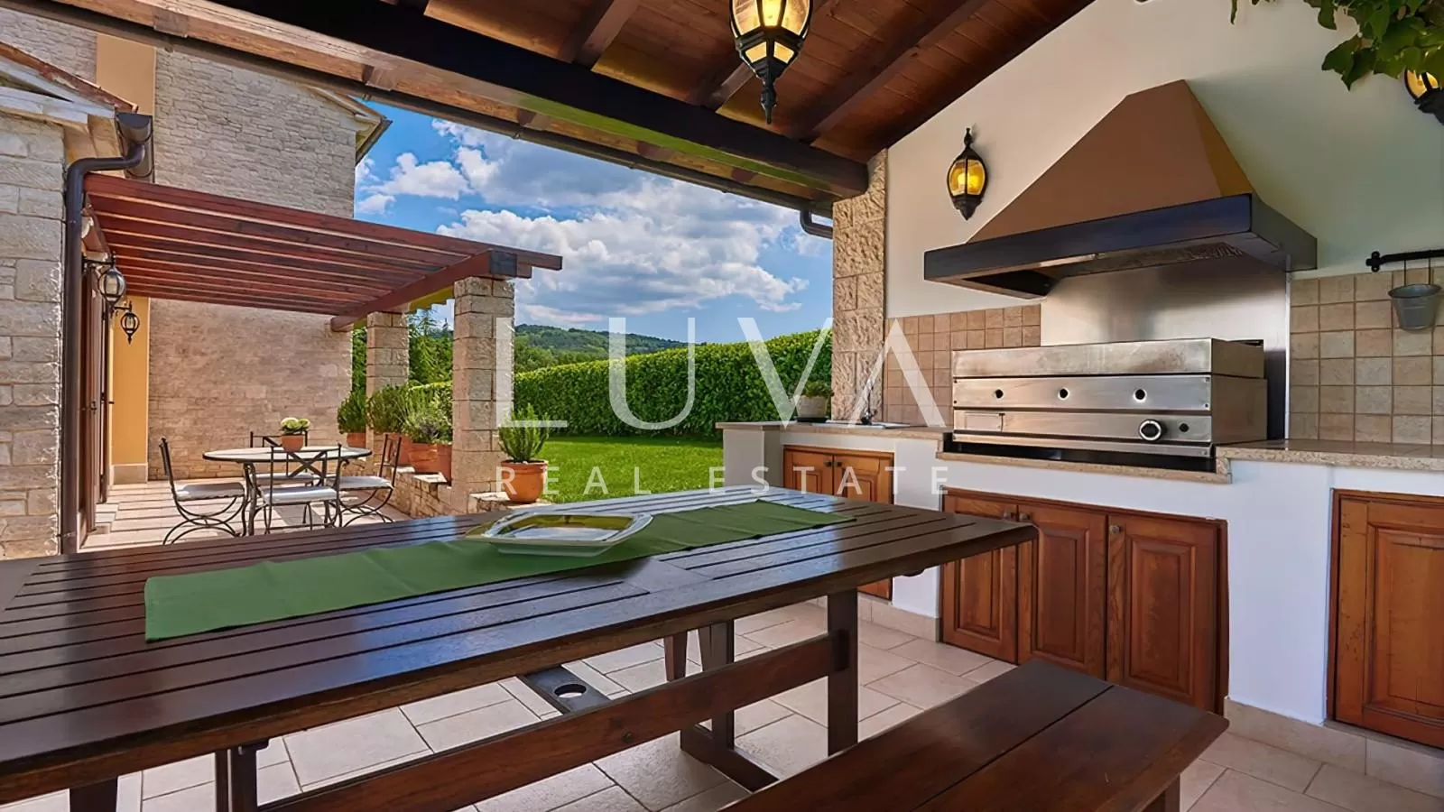 Karojba, Motovun, Istria, stone house with pool for sale