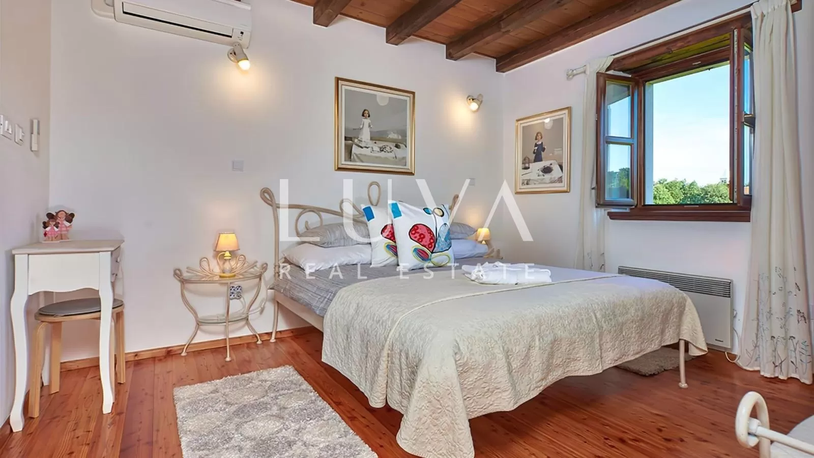 Karojba, Motovun, Istria, stone house with pool for sale