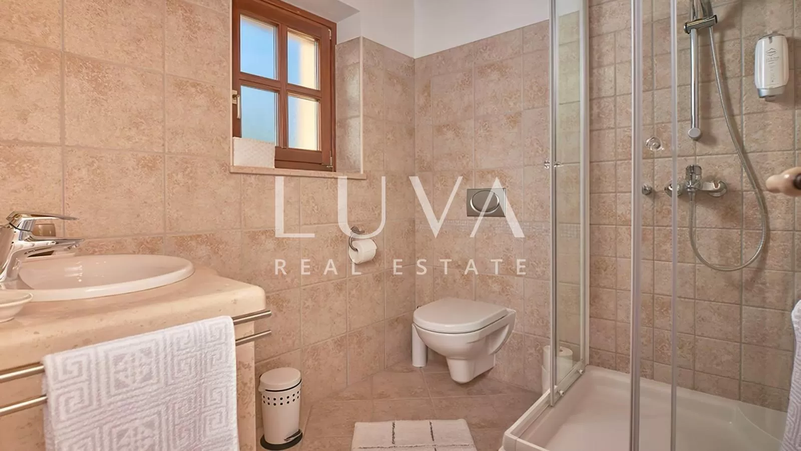 Karojba, Motovun, Istria, stone house with pool for sale