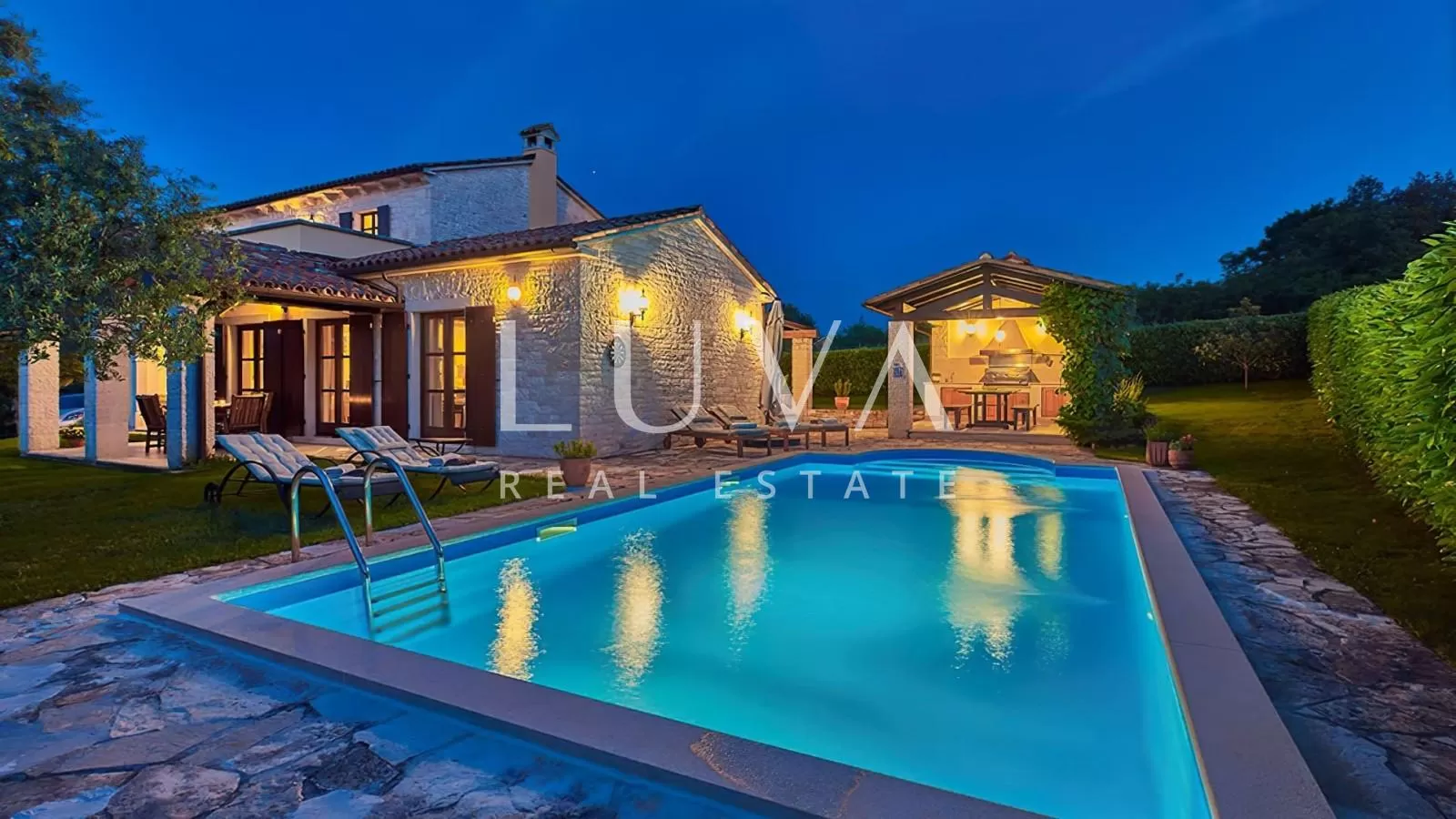 Karojba, Motovun, Istria, stone house with pool for sale