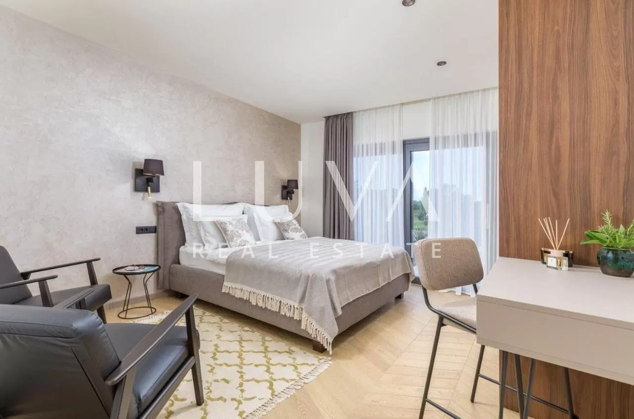 Brajkovići, Rovinj, Istrien – Luxushaus mit Pool zu verkaufen