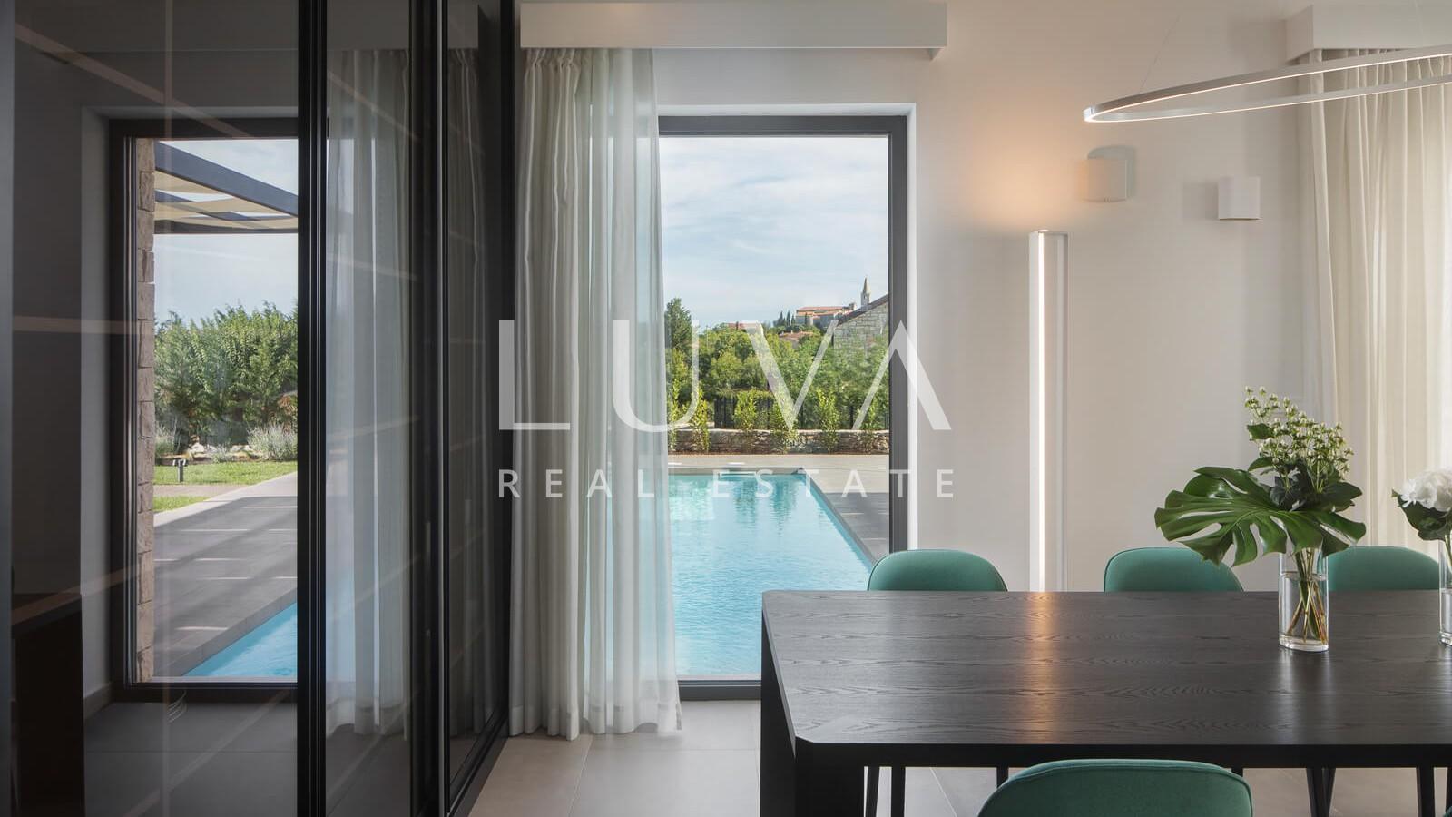 Istra, Bale, luksuzna vila s 3 bazena i wellnessom na prodaju