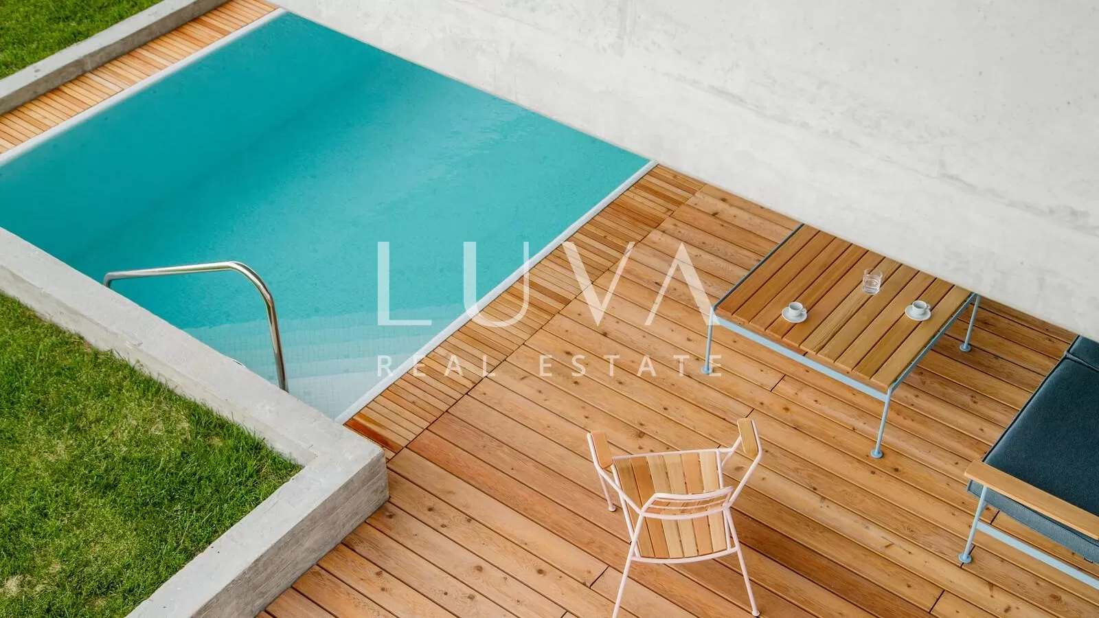Dubrovnik, Brsečine, modernes Hotel mit Pool zu verkaufen