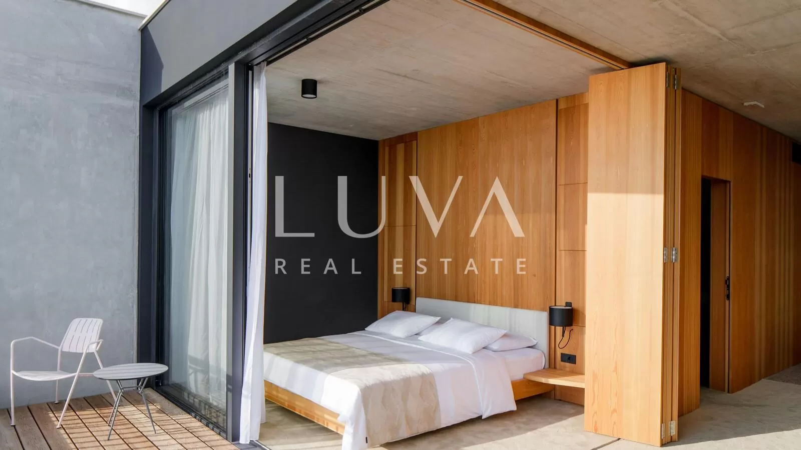 Dubrovnik, Brsečine, modernes Hotel mit Pool zu verkaufen