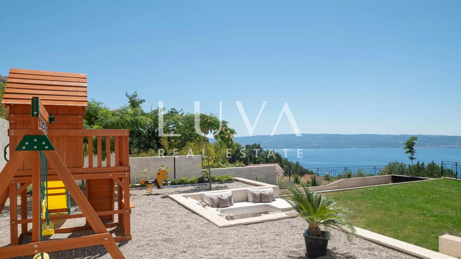 Podstrana, Split, luksuzna vila s bazenom za dugoročni najam