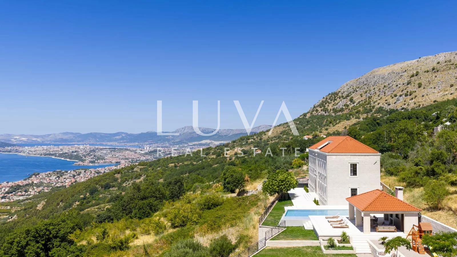 Podstrana, Split, luksuzna vila s bazenom za dugoročni najam