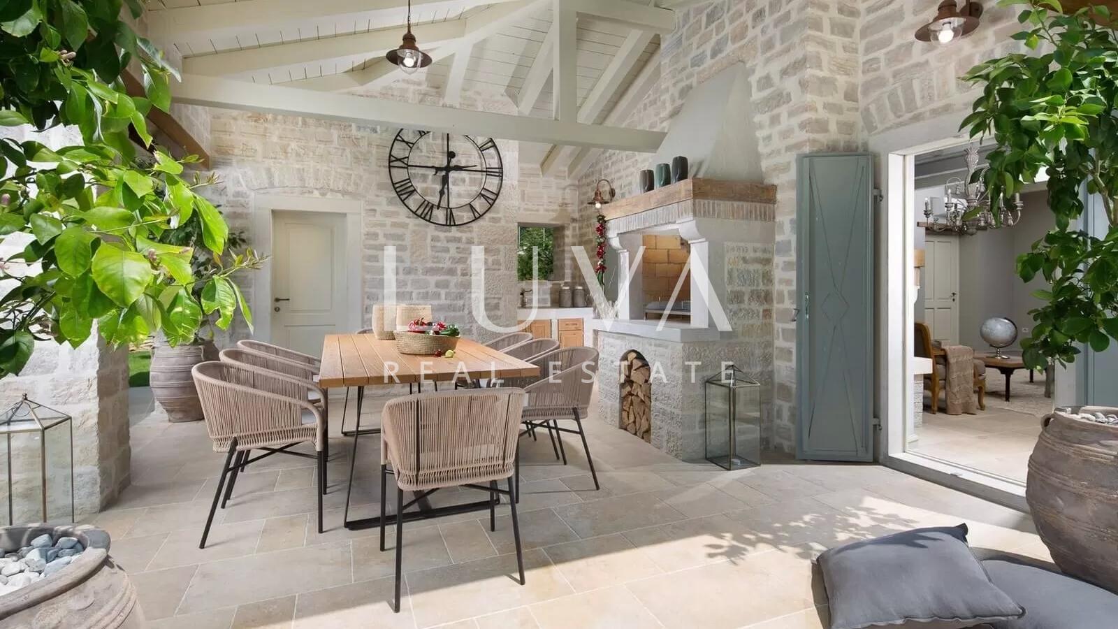 Luxusvilla mit Pool in Kanfanar, Istrien