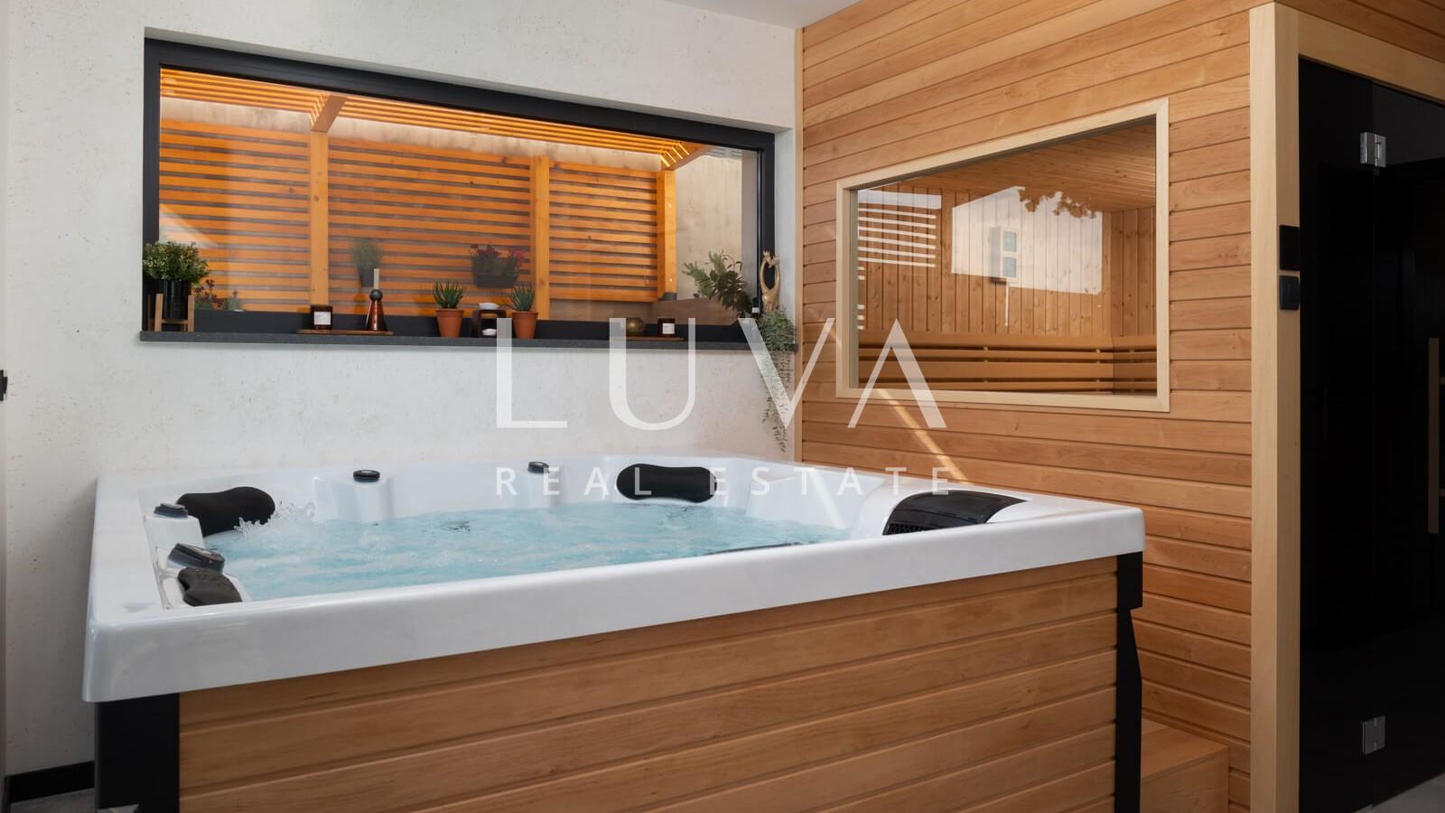 Starigrad, Luxusvilla mit Pool und Meerblick