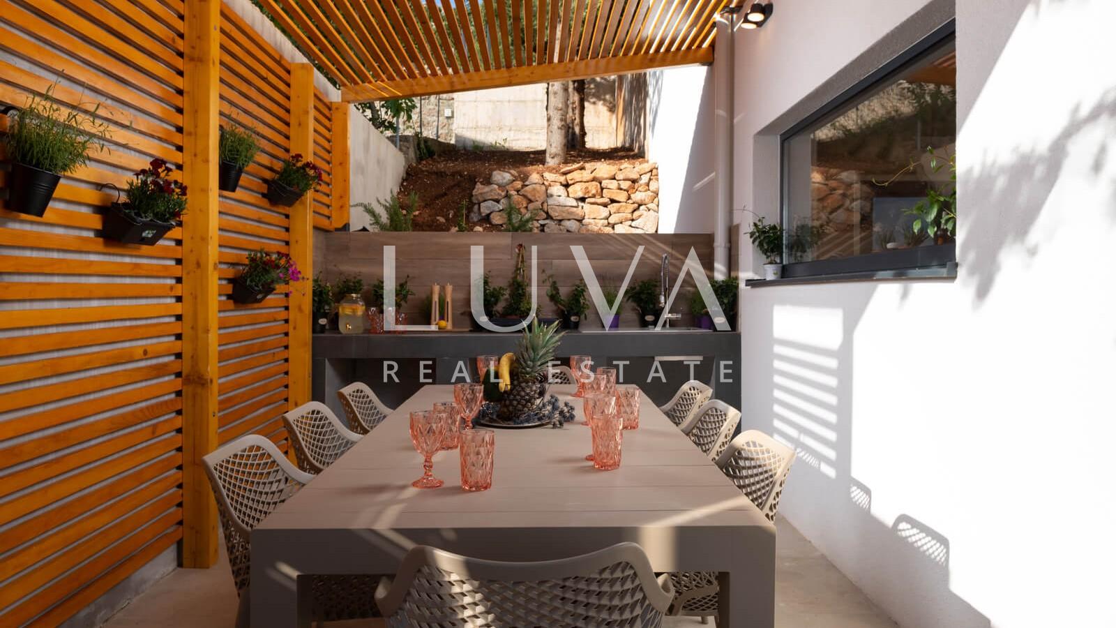 Starigrad, Luxusvilla mit Pool und Meerblick