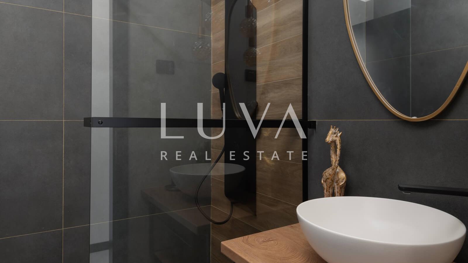 Starigrad, Luxusvilla mit Pool und Meerblick