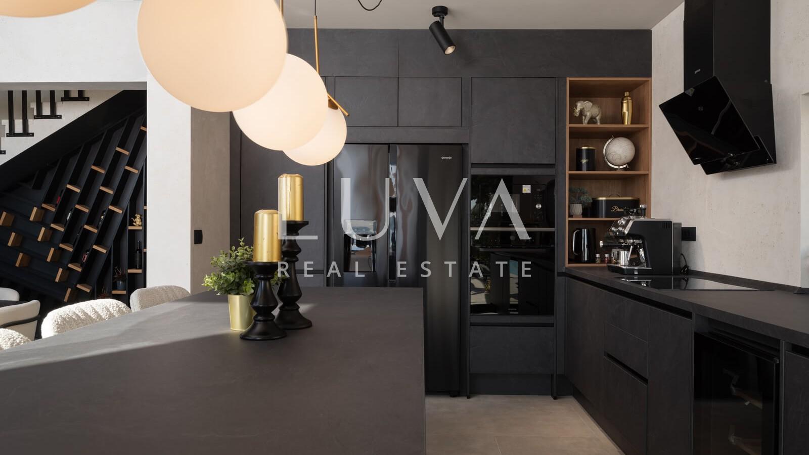 Starigrad, Luxusvilla mit Pool und Meerblick