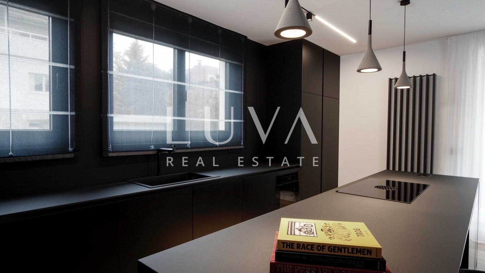 Zagreb, Srebrnjak, designer eingerichtete Wohnung zur Miete