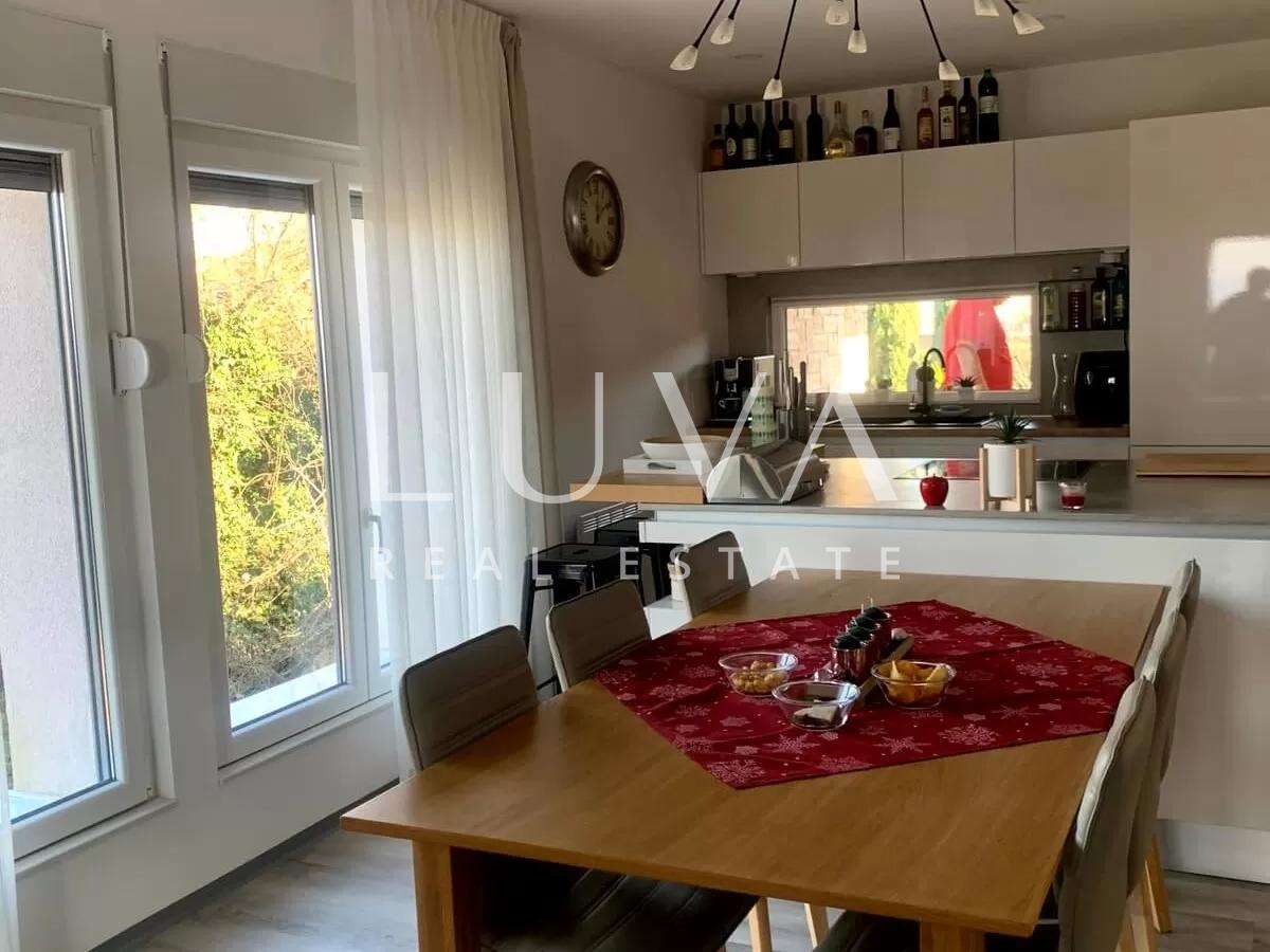 Malinska, Krk, house with pool and sea view for sale