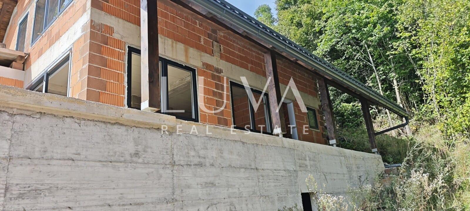 Mrkopalj, Gorski Kotar – Roh-Bau home for sale