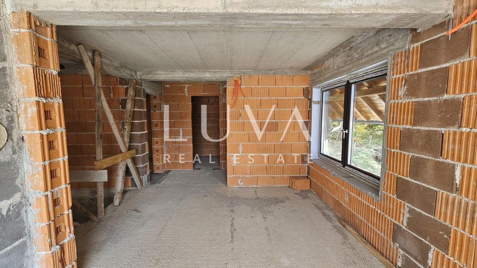 Mrkopalj, Gorski Kotar – Rohbau-Haus zu verkaufen