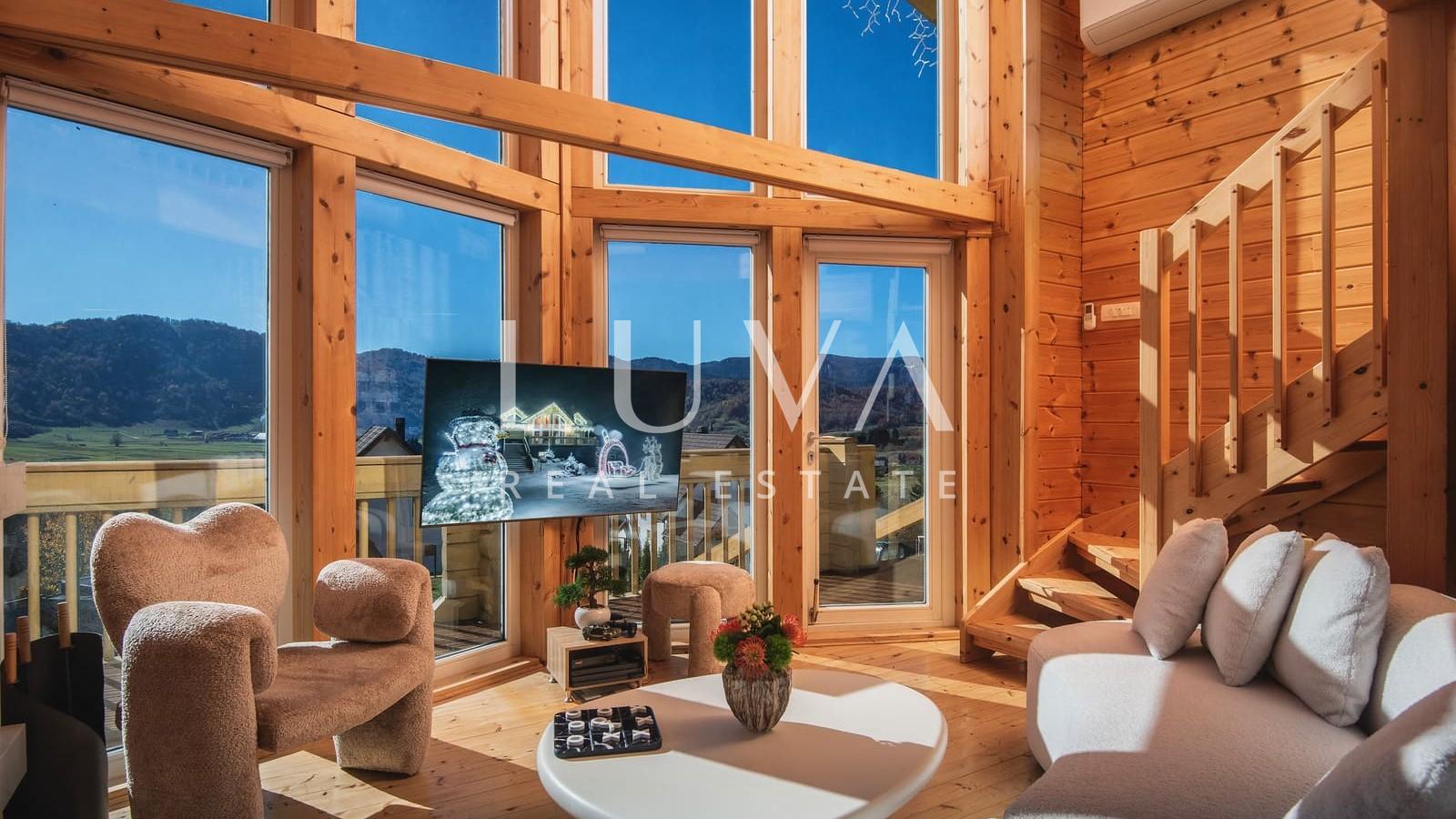 Mrkopalj, Gorski Kotar, moderna drvena kuća na prodaju