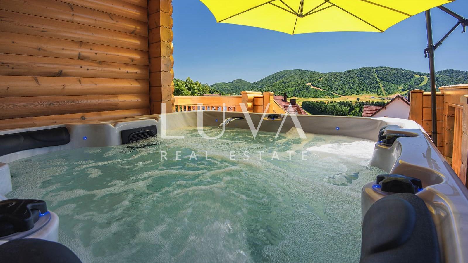 Mrkopalj, Gorski Kotar, moderna drvena kuća na prodaju