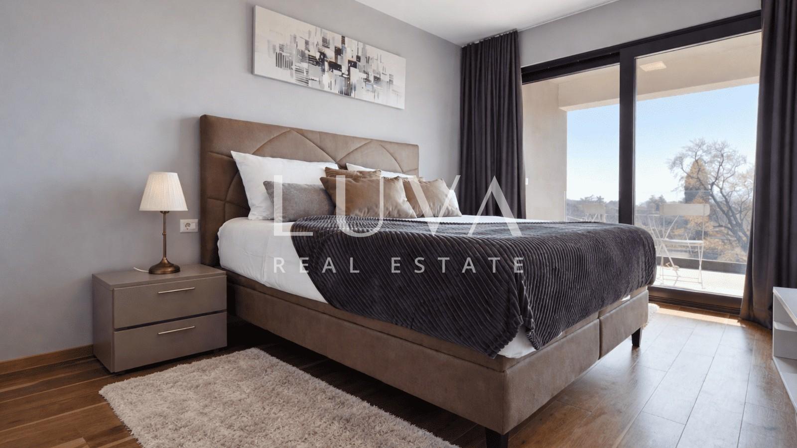 Poreč, Špadići, house with a pool near the sea for sale