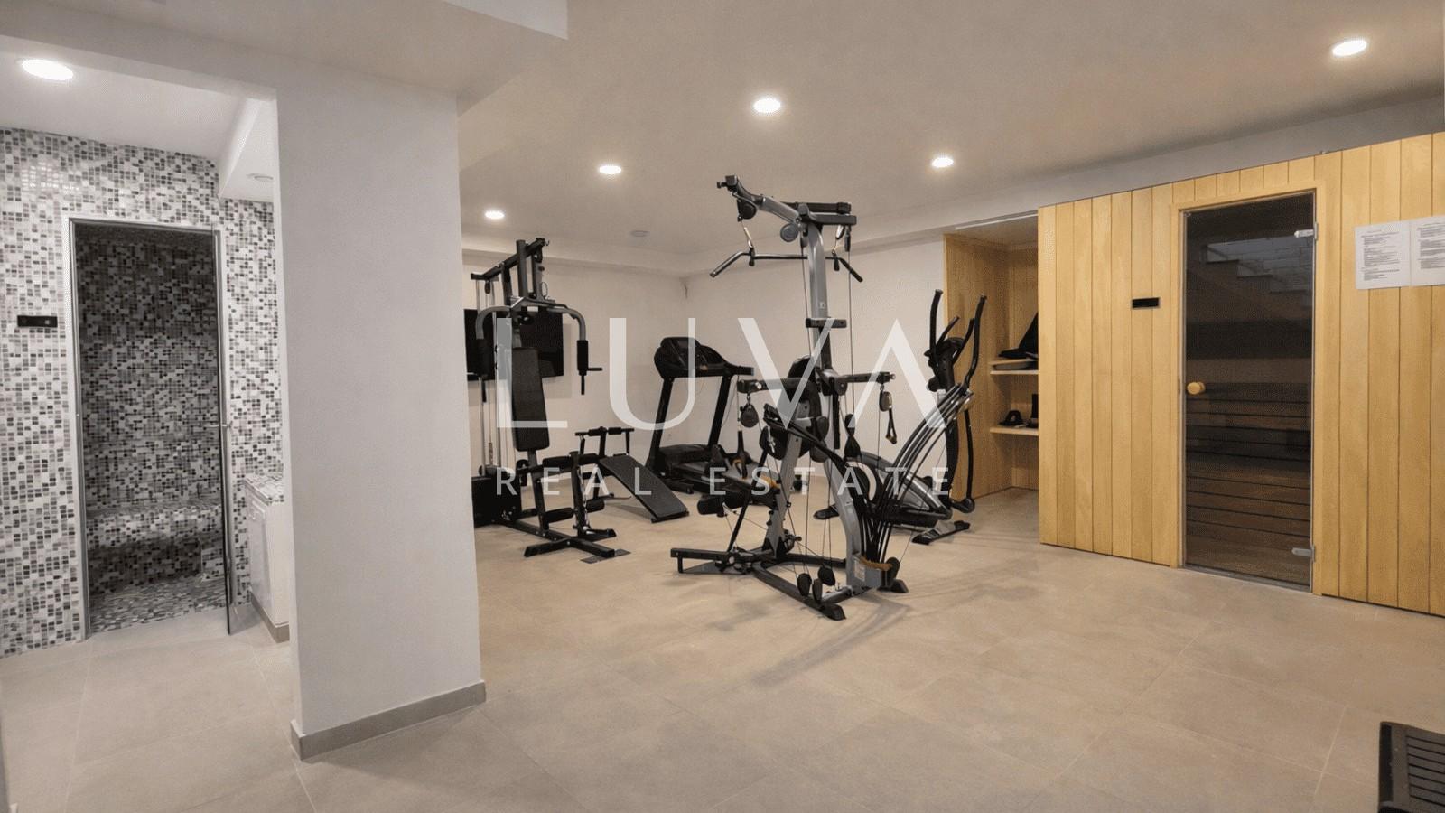 Poreč, Špadići, house with a pool near the sea for sale