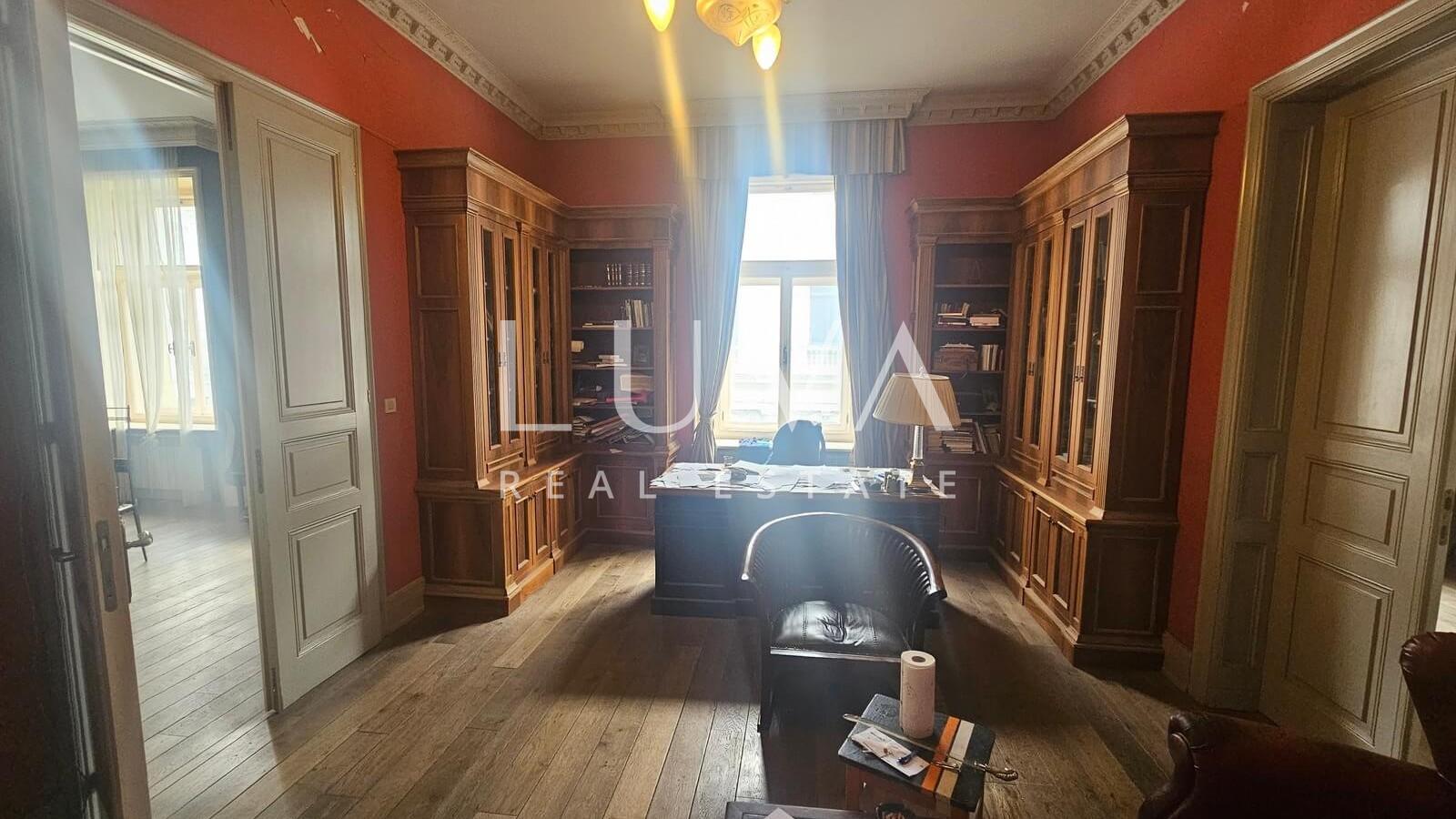 Zagreb, Petrinjska, Innenstadt, 5-Zimmer-Wohnung, 175m², großes Potenzial