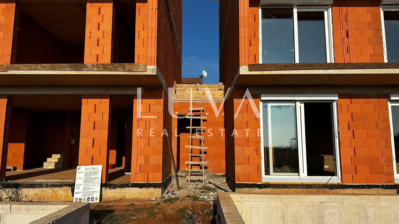 Poreč, luxury sea-view house for sale