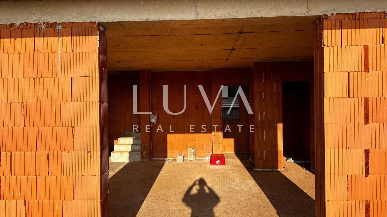 Poreč, luxury sea-view house for sale