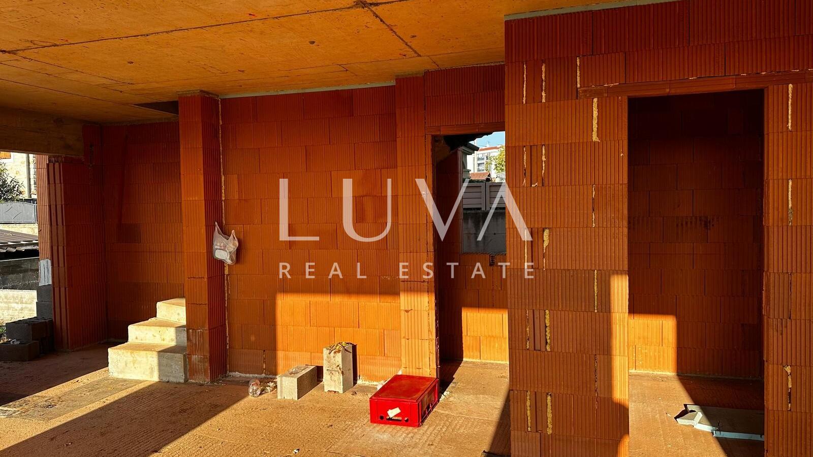 Poreč, luxury sea-view house for sale
